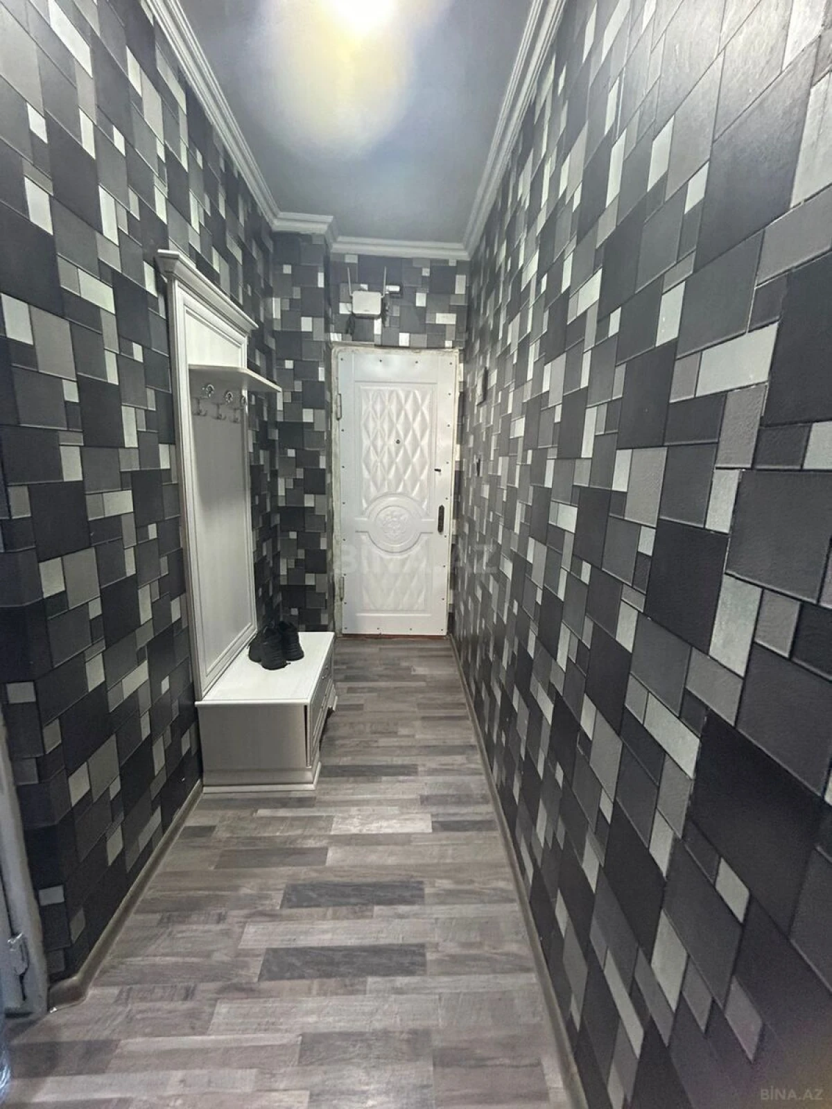 Satılır 2 otaqlı mənzil 42 m²