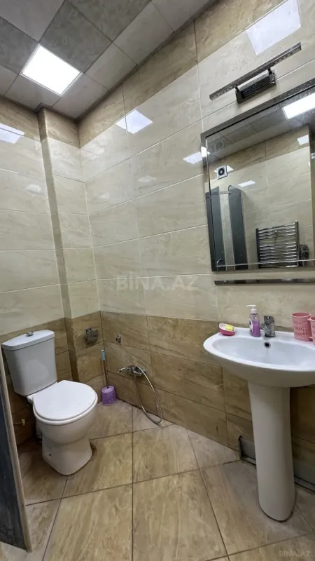 Kirayə verilir 2 otaqlı mənzil 60 m²