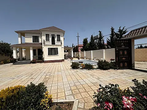 Kirayə verilir 5 otaqlı həyət evi 255 m²