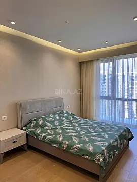 Kirayə verilir 2 otaqlı mənzil 72 m²