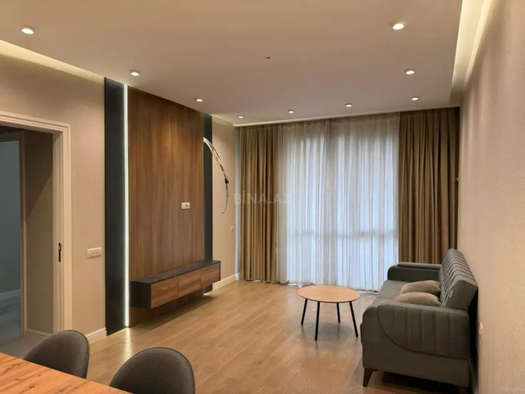 Kirayə verilir 2 otaqlı mənzil 72 m²