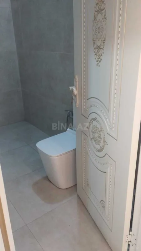 Satılır 5 otaqlı həyət evi 170 m²