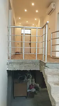 Satılır 5 otaqlı həyət evi 170 m²