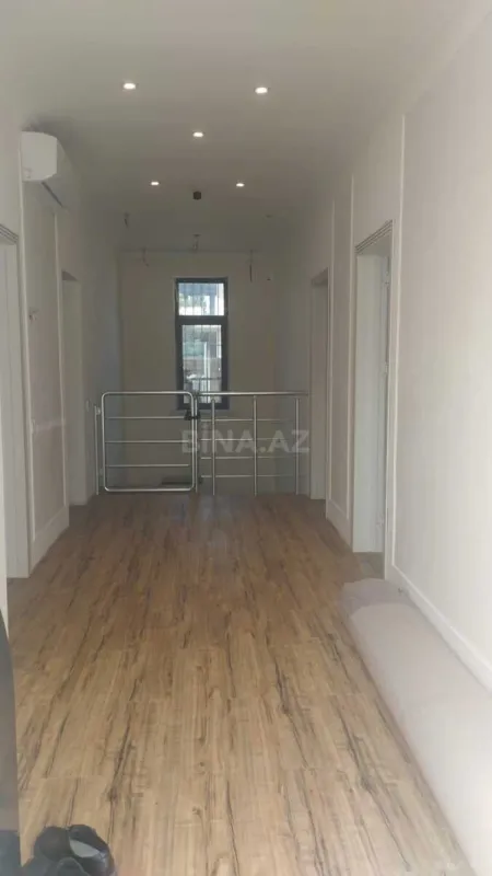 Satılır 5 otaqlı həyət evi 170 m²