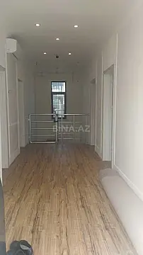 Satılır 5 otaqlı həyət evi 170 m²