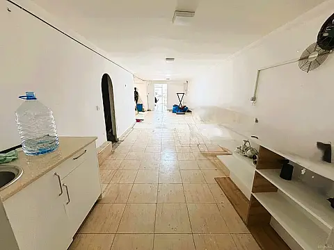 Kirayə verilir obyekt 130 m²