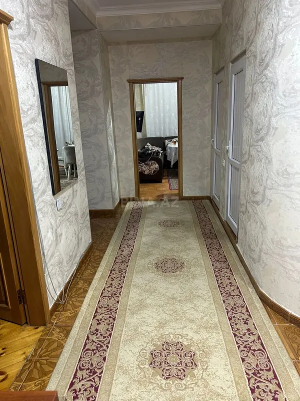 Satılır 3 otaqlı mənzil 128 m²