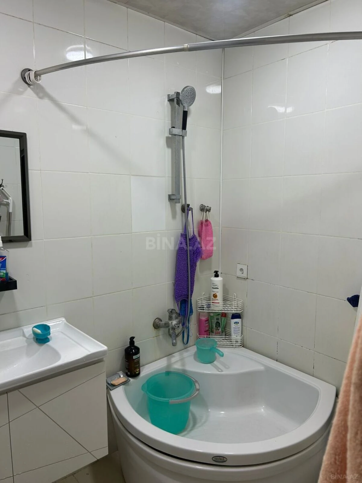 Satılır 3 otaqlı mənzil 128 m²