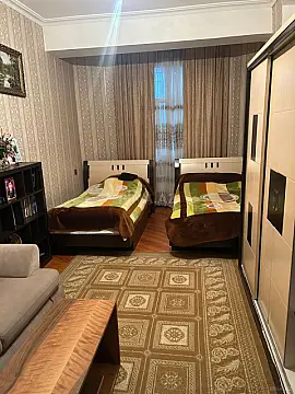 Satılır 3 otaqlı mənzil 128 m²