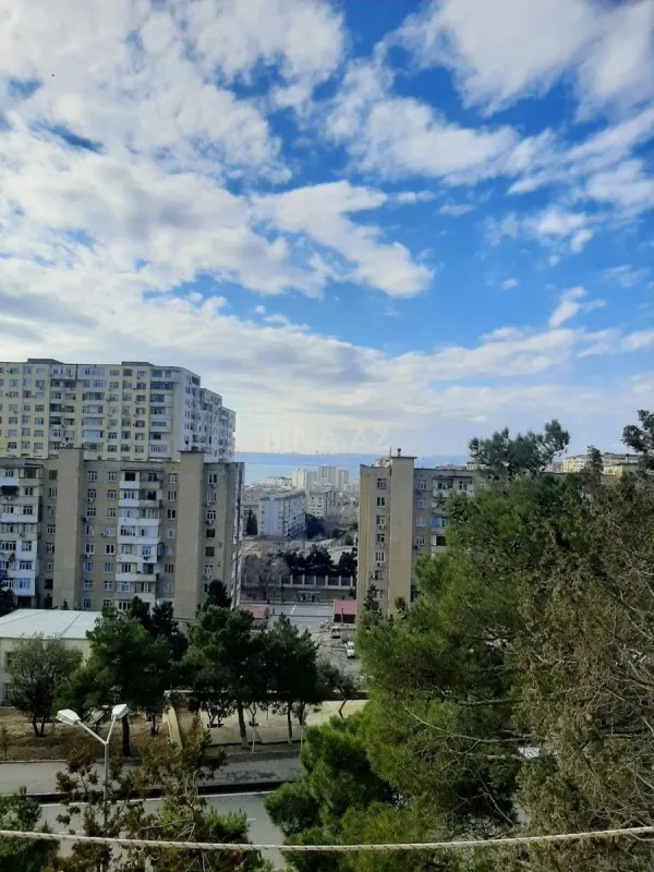 Satılır 3 otaqlı mənzil 70 m²