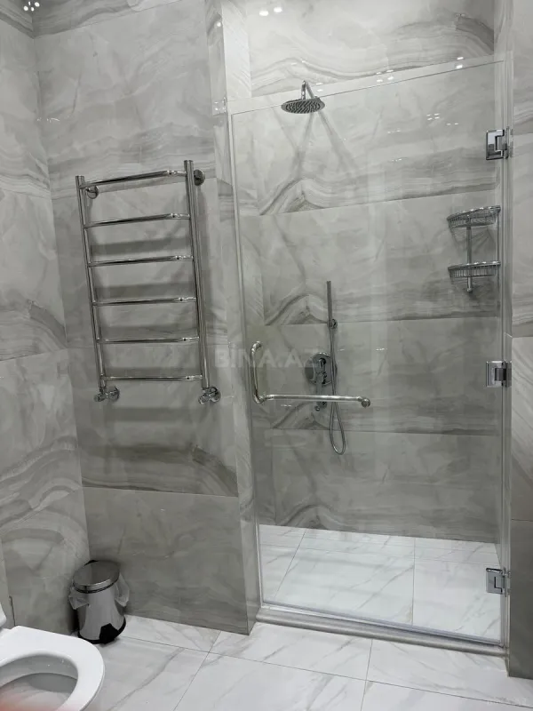 Kirayə verilir 2 otaqlı mənzil 80 m²