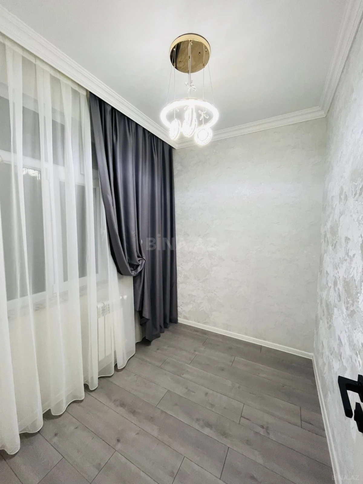Satılır 3 otaqlı mənzil 60 m²