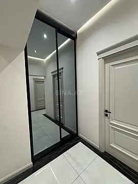 Kirayə verilir 3 otaqlı mənzil 130 m²