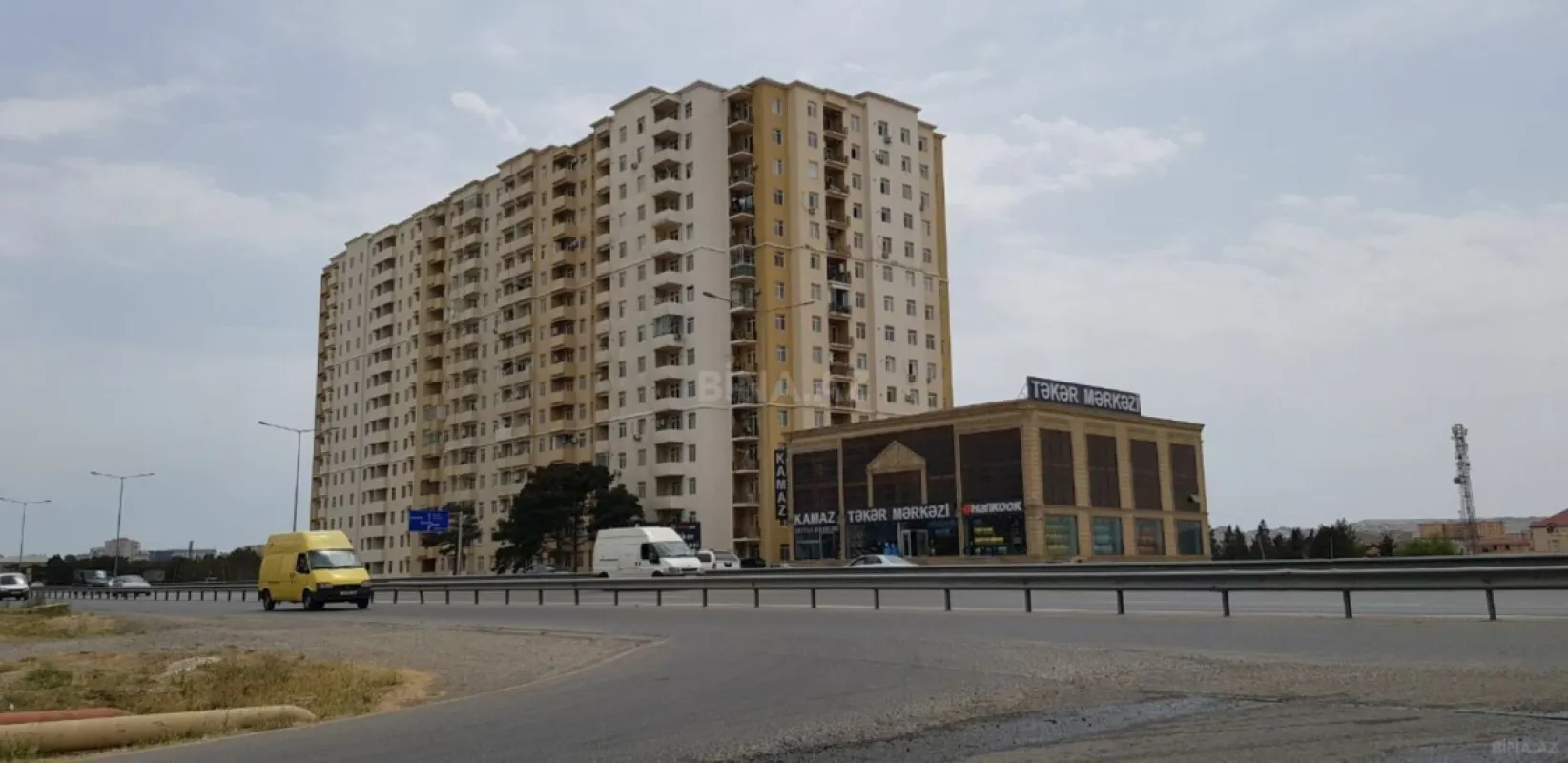 Satılır 3 otaqlı mənzil 66 m²