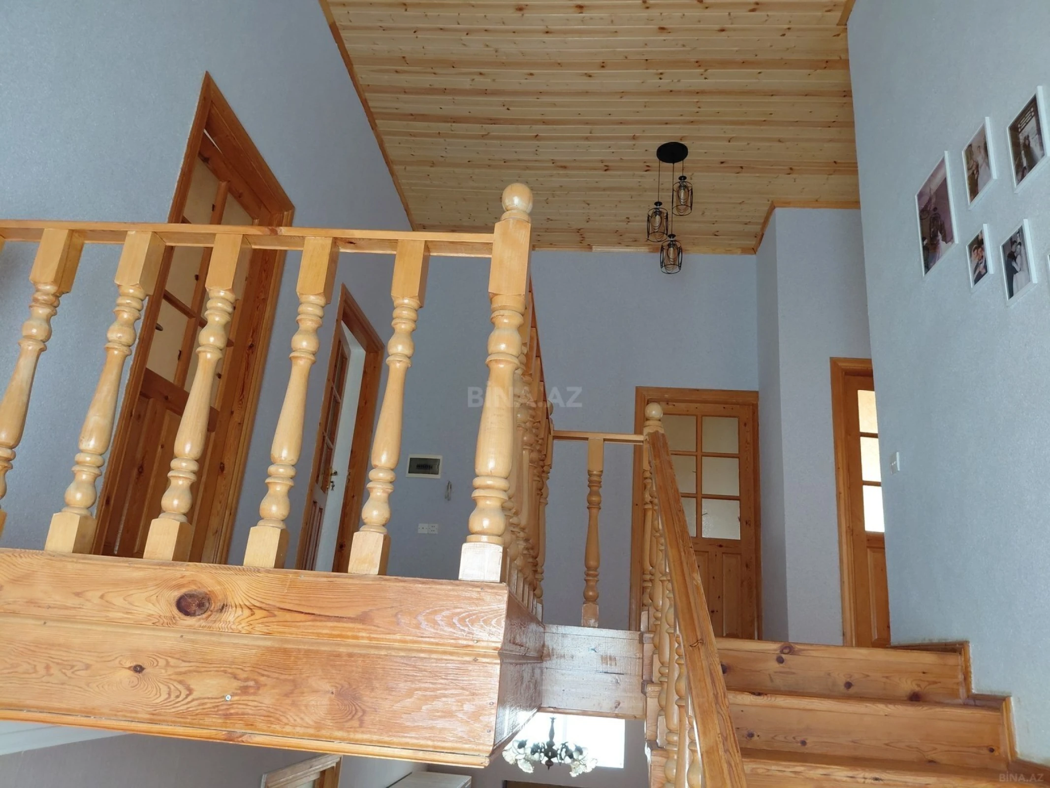 Satılır 6 otaqlı həyət evi 214 m²
