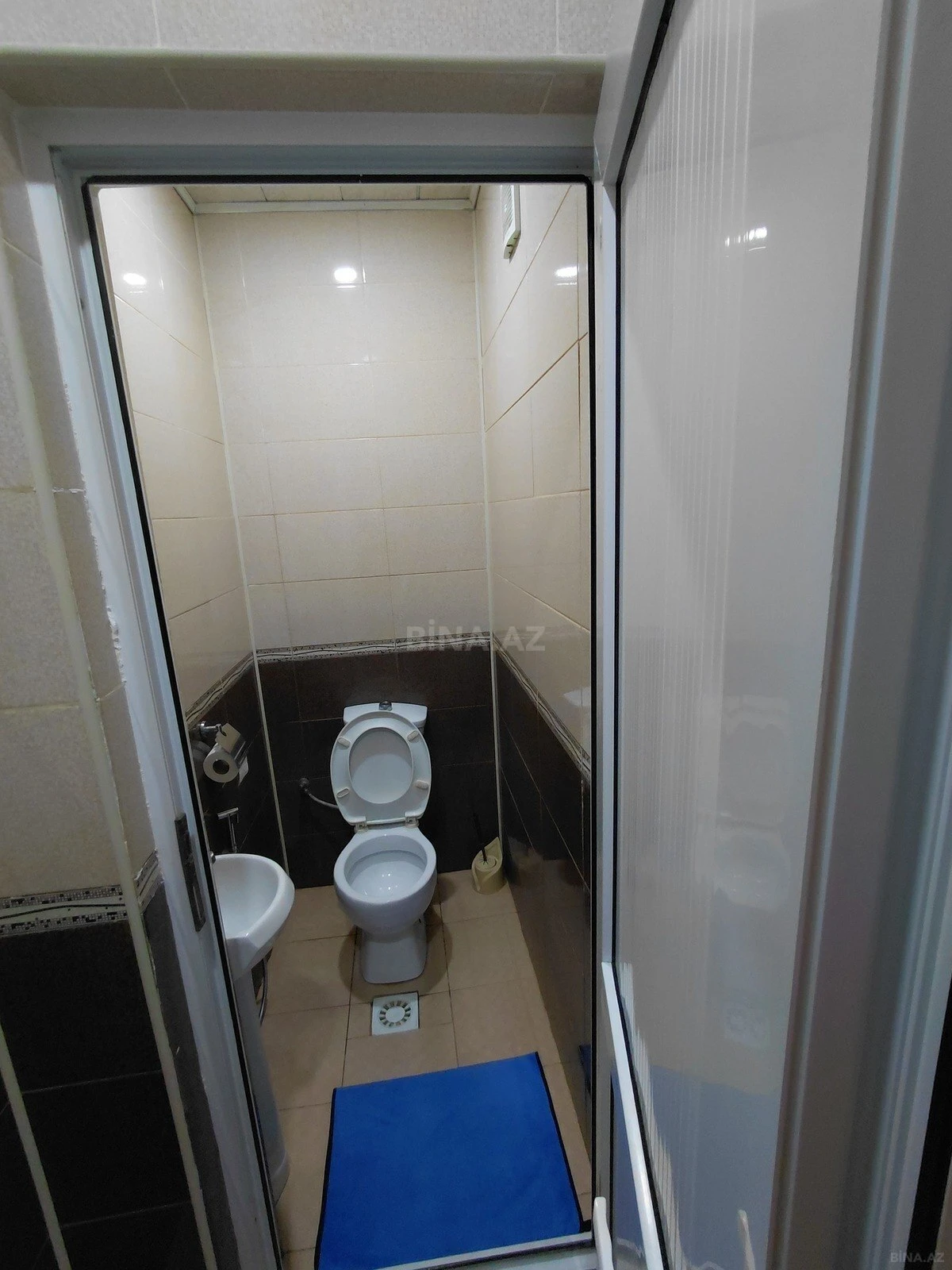 Satılır 6 otaqlı həyət evi 214 m²