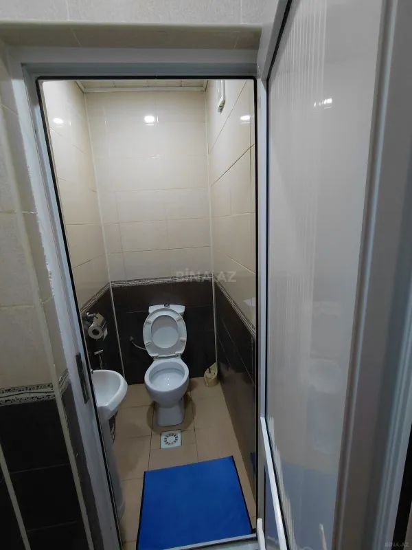 Satılır 6 otaqlı həyət evi 214 m²