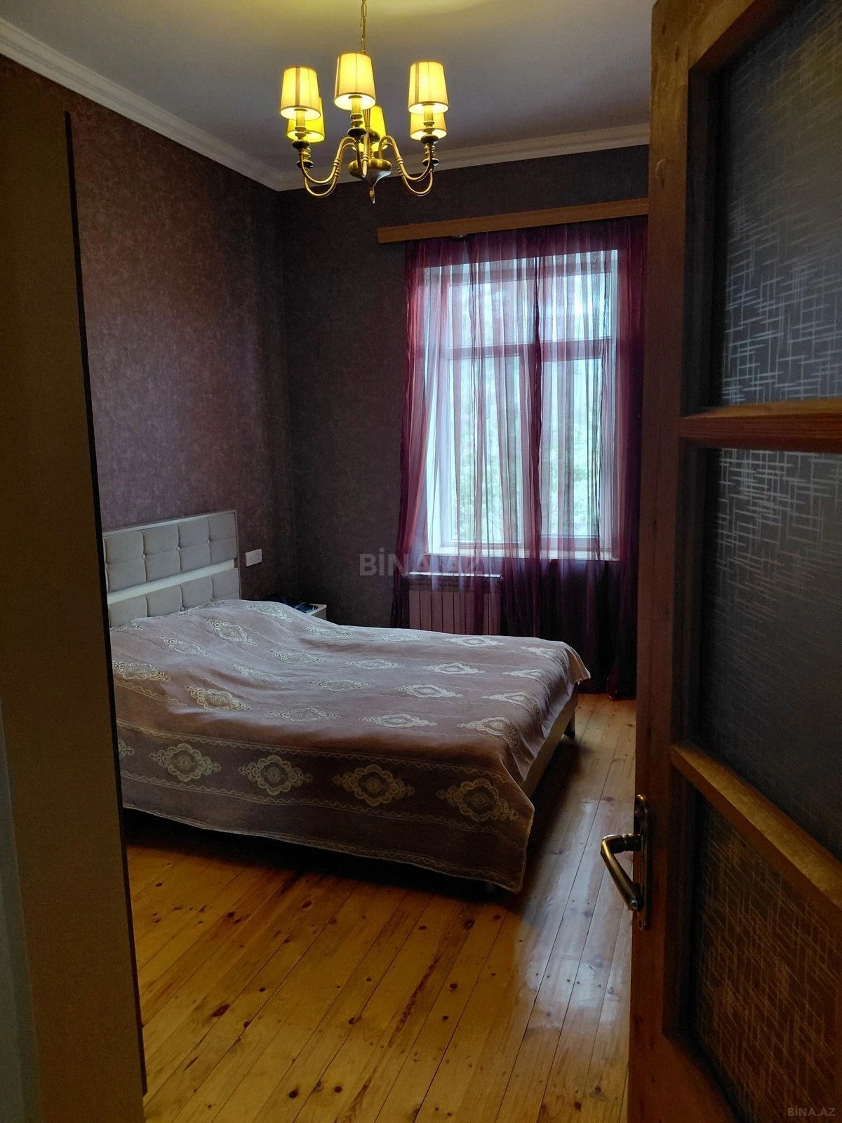 Satılır 6 otaqlı həyət evi 214 m²