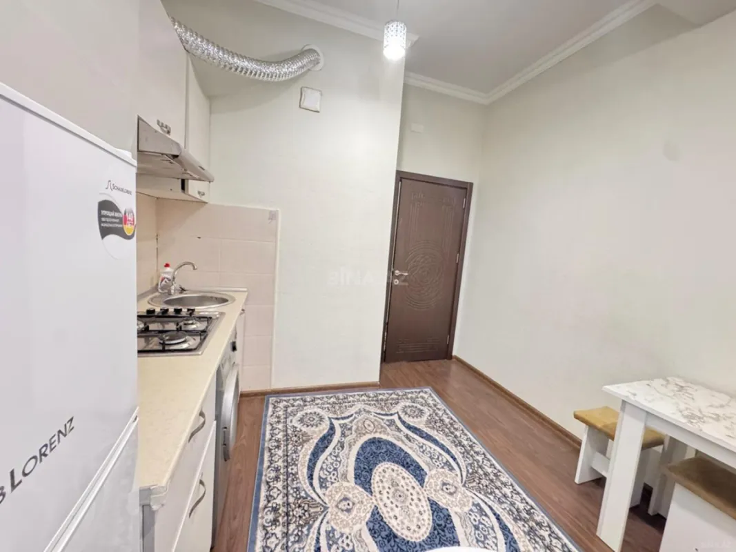 Satılır 1 otaqlı mənzil 45 m²