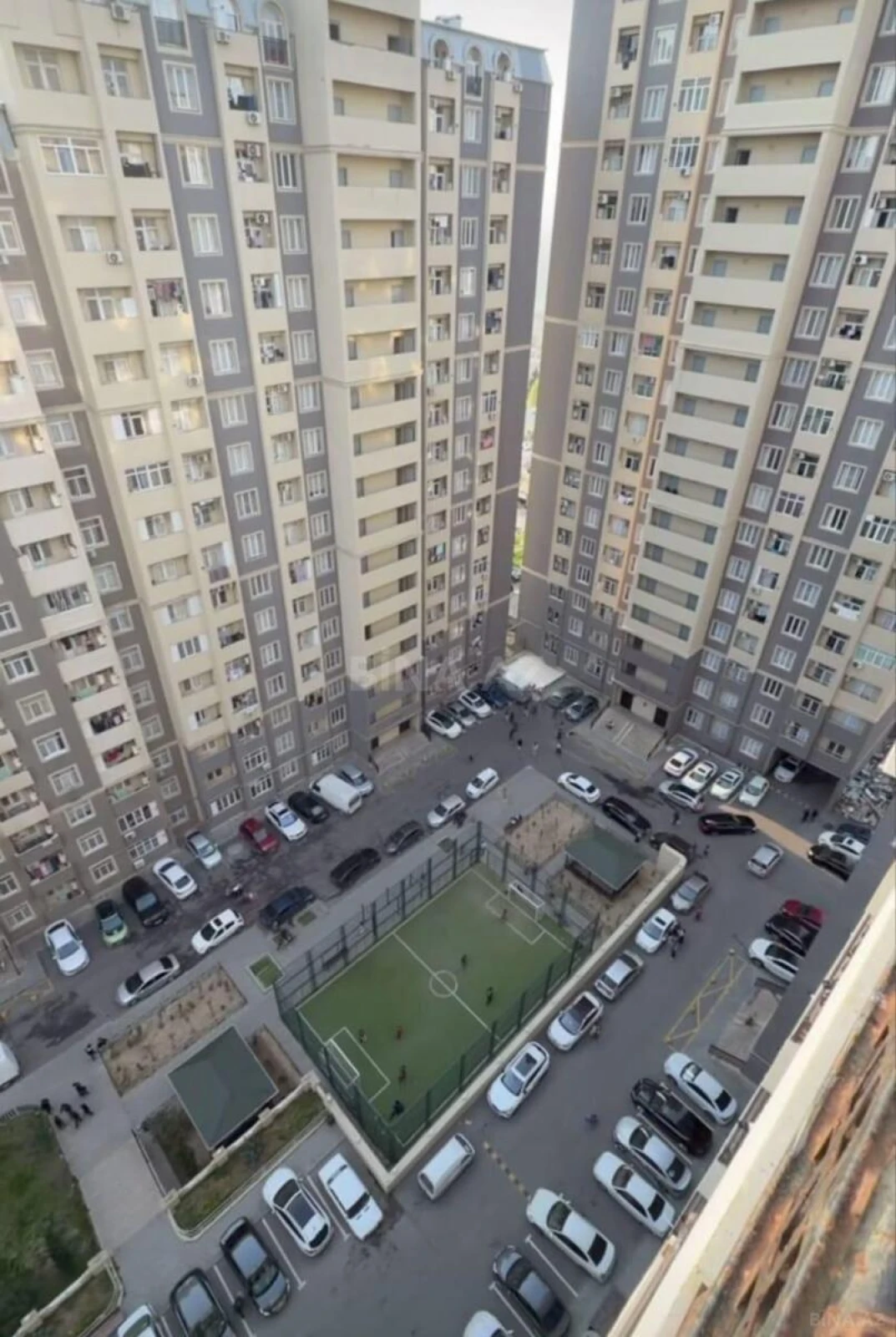 Satılır 2 otaqlı mənzil 70 m²