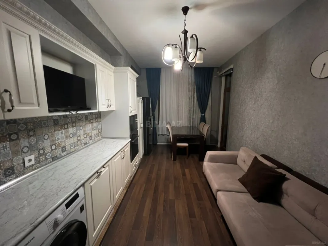 Kirayə verilir 3 otaqlı mənzil 135 m²
