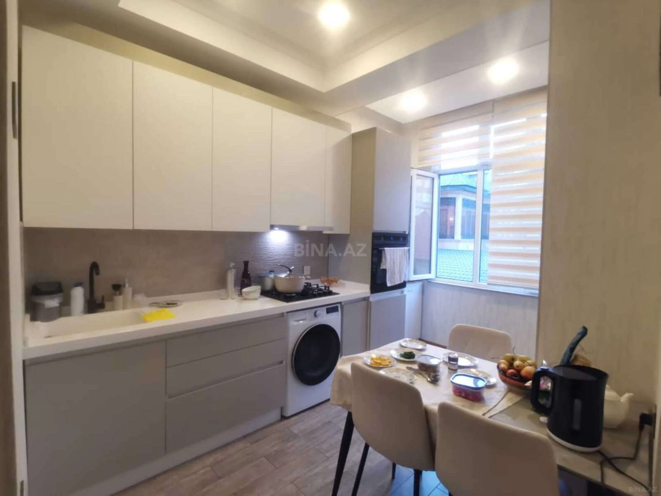 Satılır 3 otaqlı mənzil 102 m²