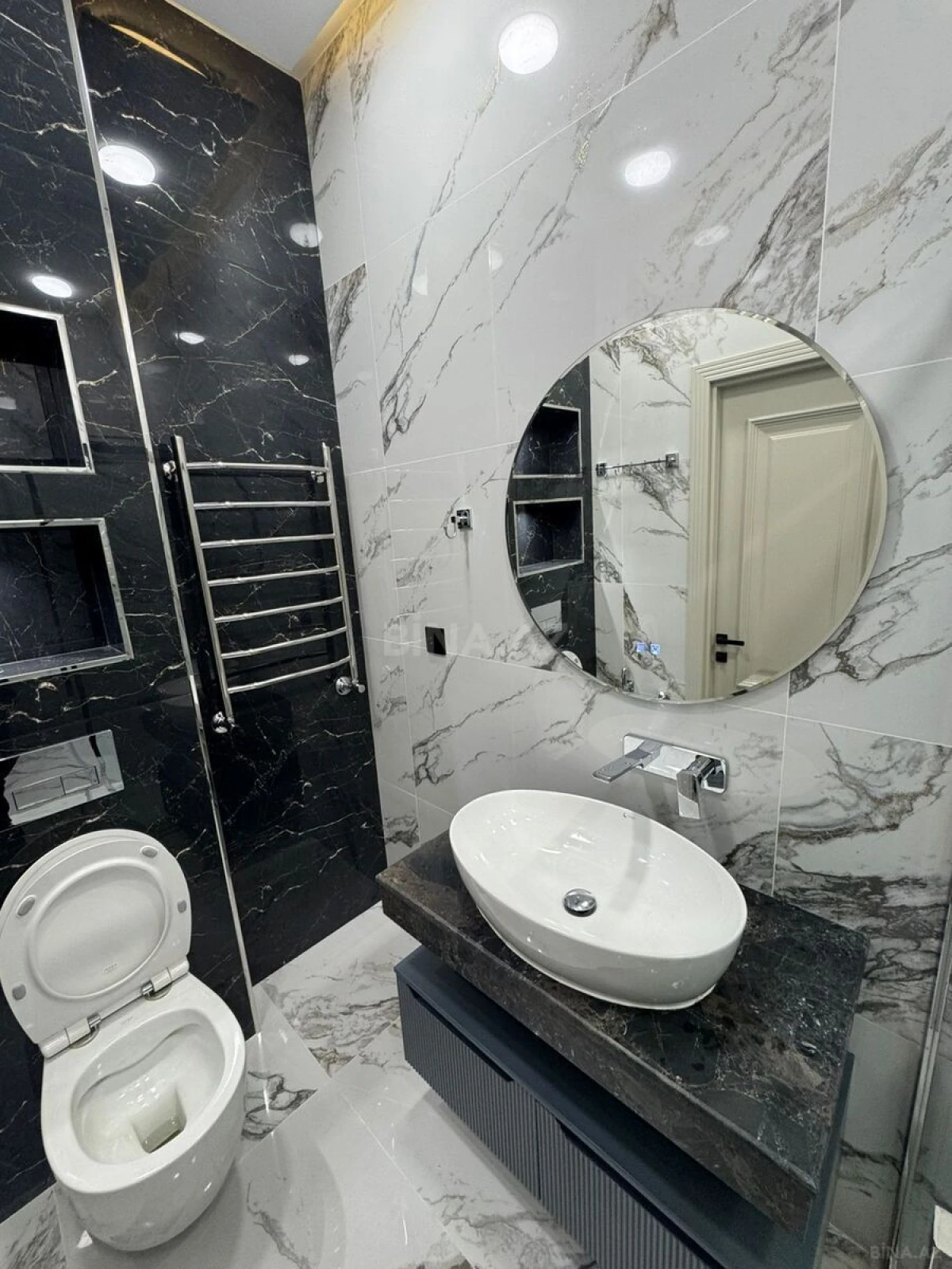 Kirayə verilir 3 otaqlı mənzil 139 m²