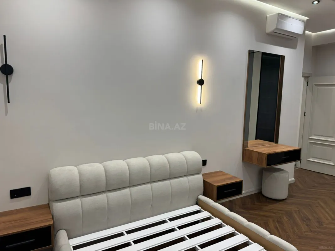 Kirayə verilir 3 otaqlı mənzil 139 m²