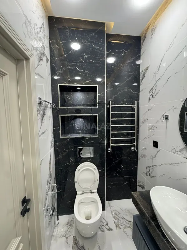 Kirayə verilir 3 otaqlı mənzil 139 m²
