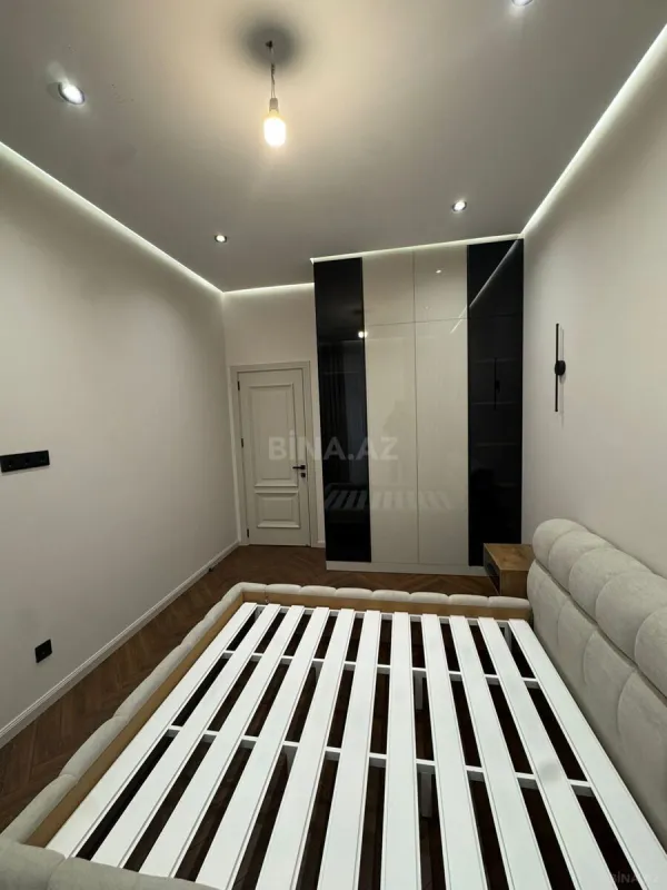 Kirayə verilir 3 otaqlı mənzil 139 m²