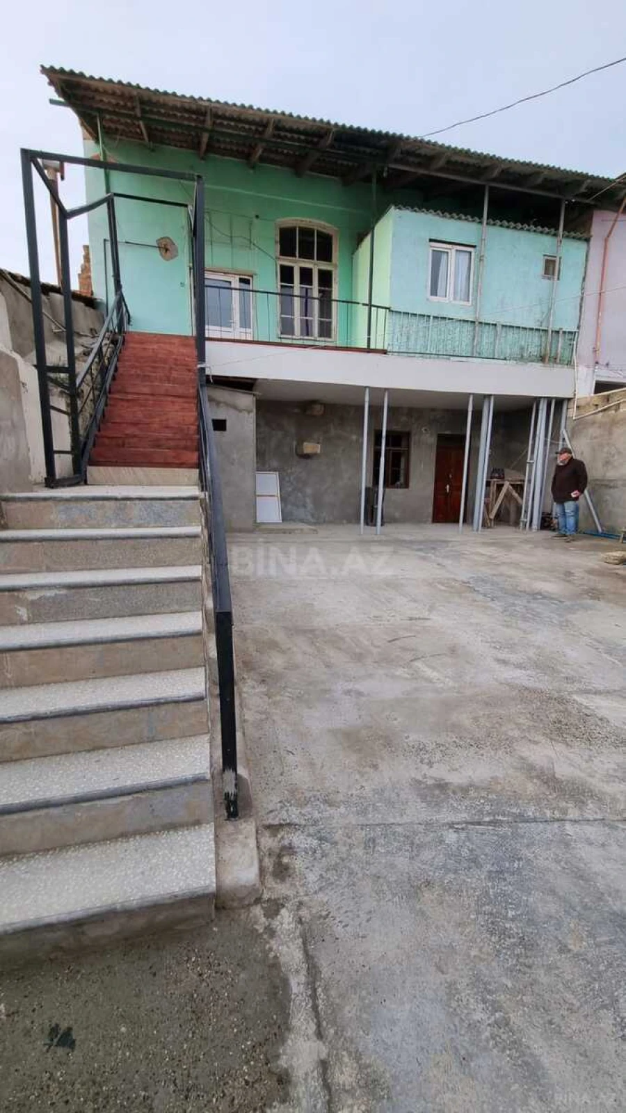 Satılır 6 otaqlı həyət evi 114 m²