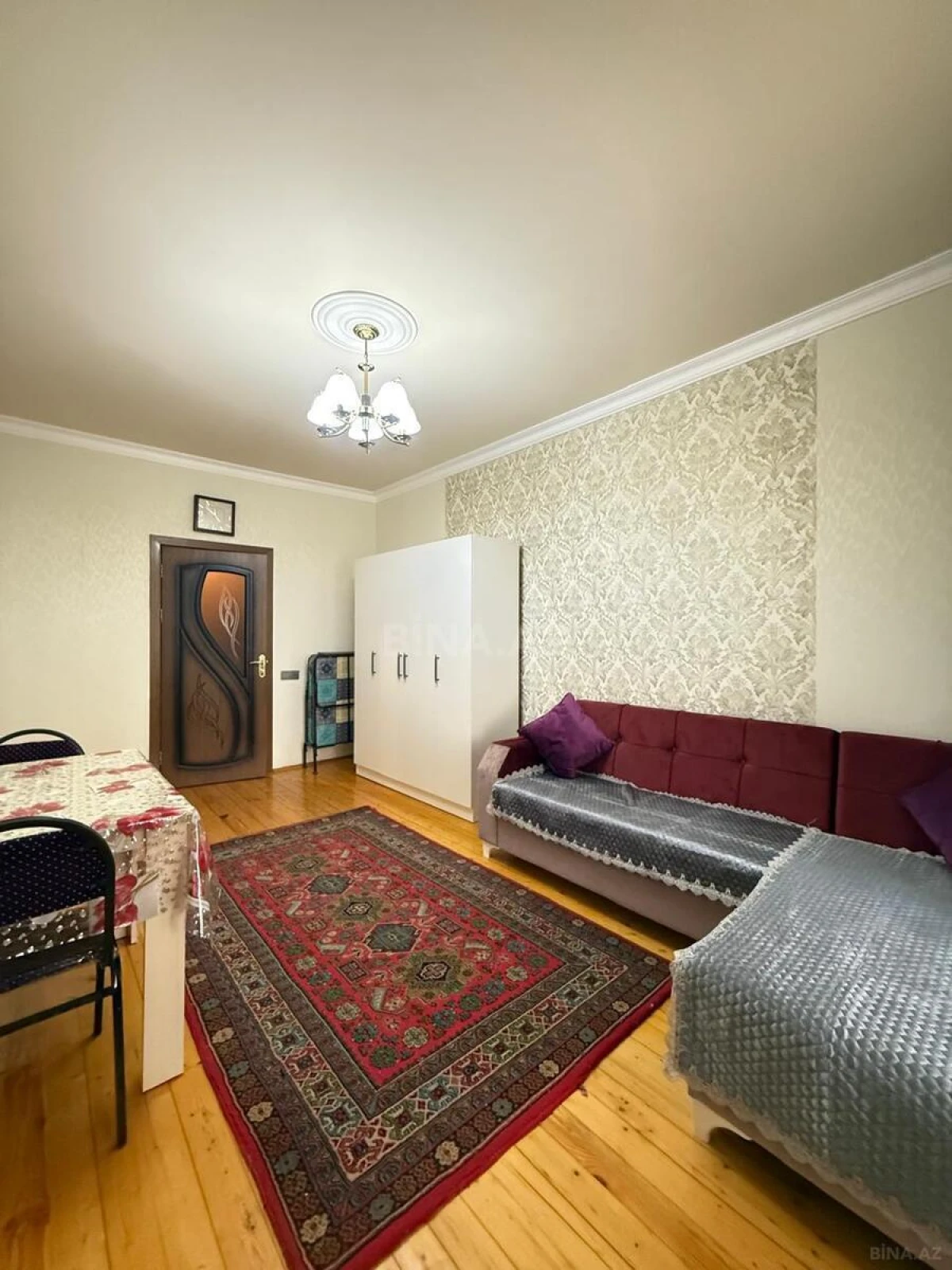 Kirayə verilir 2 otaqlı mənzil 50 m²