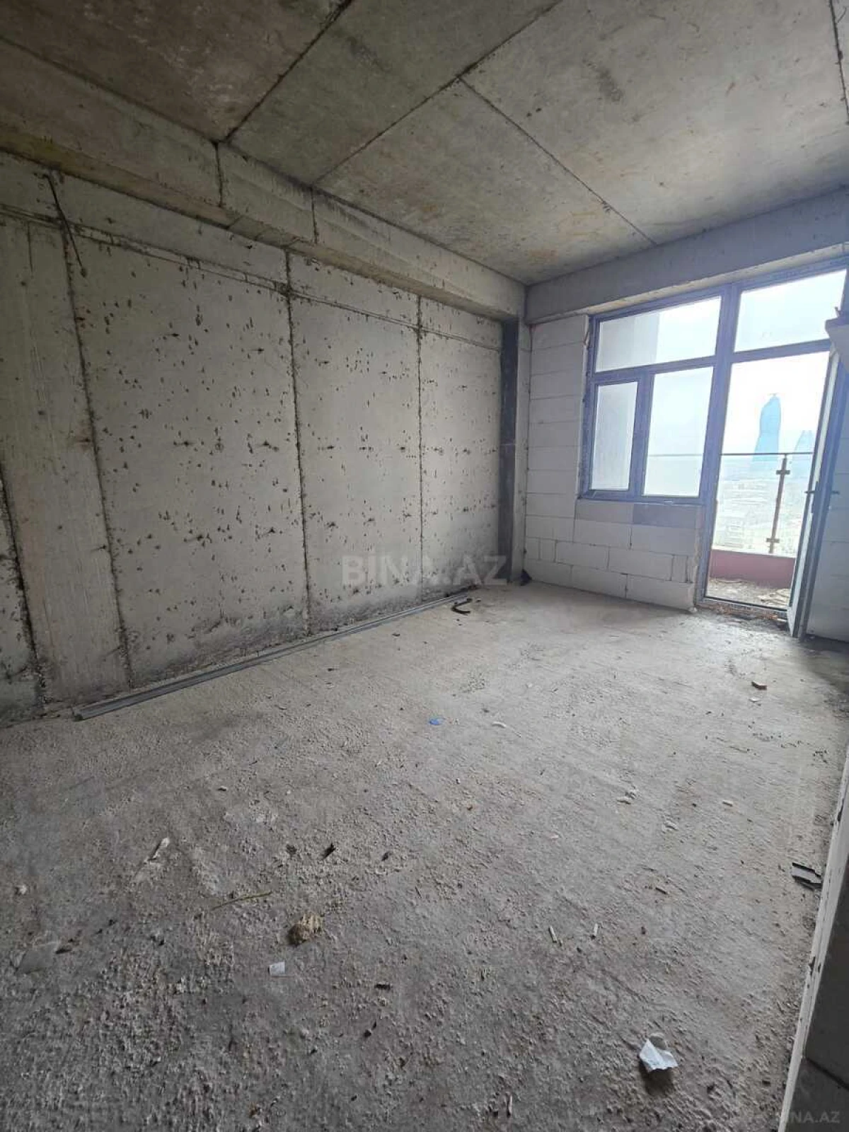 Satılır 2 otaqlı mənzil 52 m²