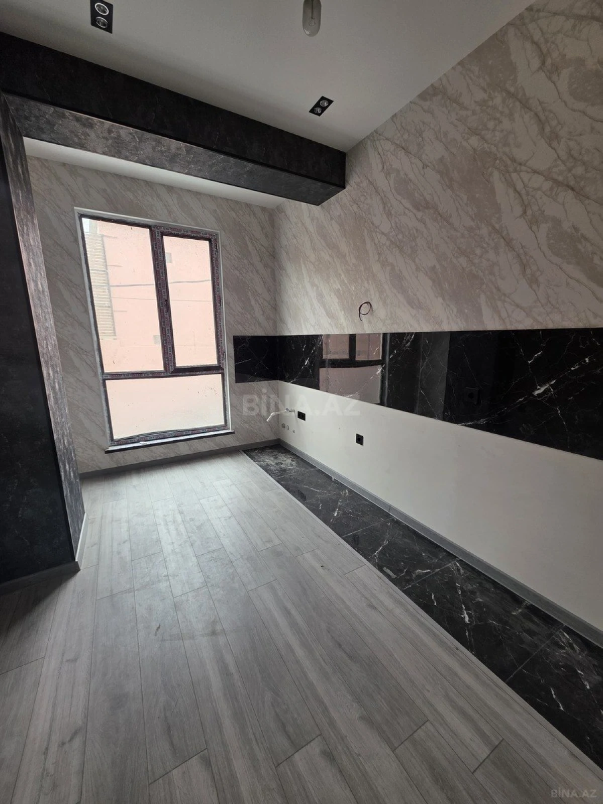 Satılır 2 otaqlı mənzil 54 m²