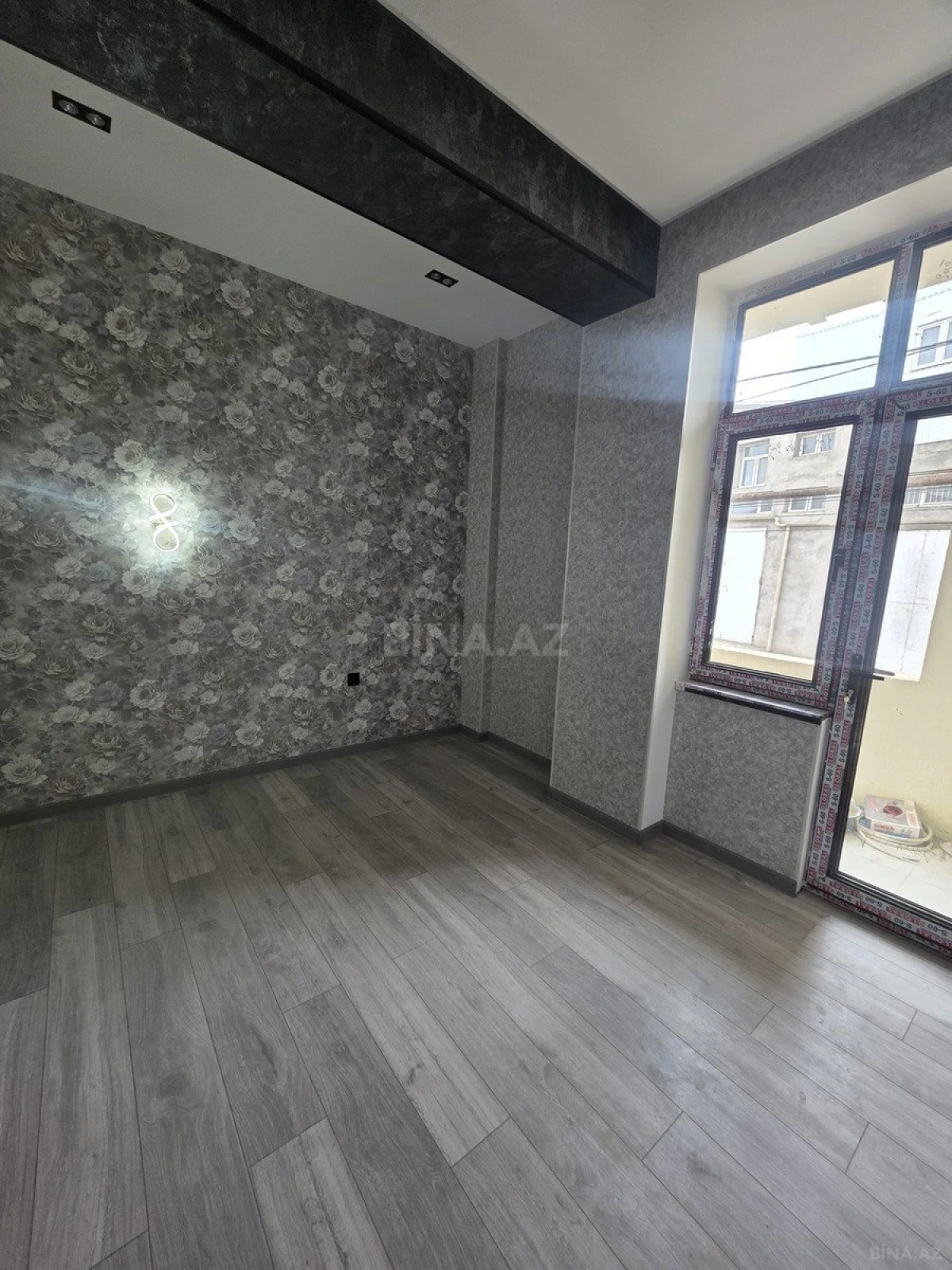 Satılır 2 otaqlı mənzil 54 m²