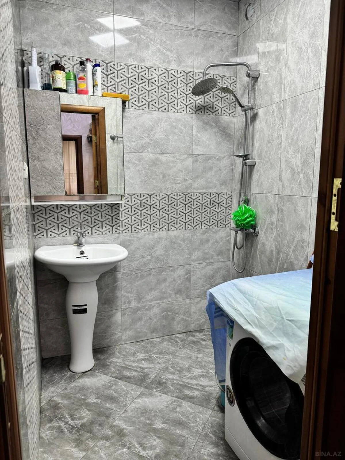 Satılır 3 otaqlı mənzil 85 m²