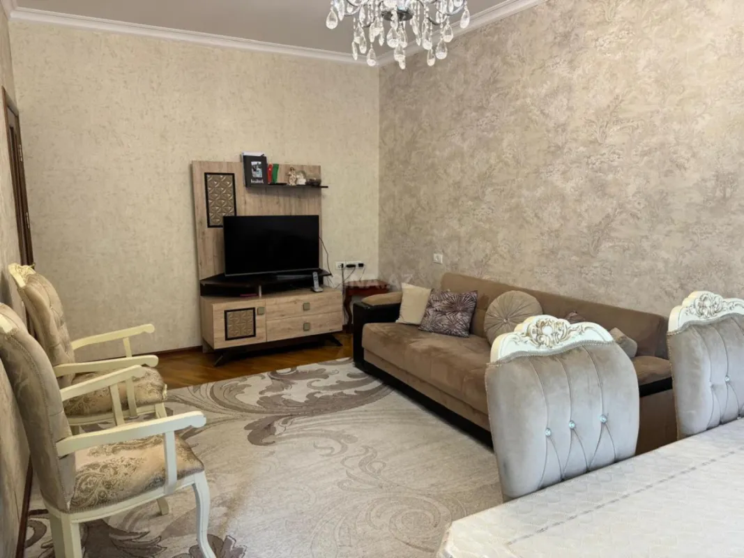 Satılır 3 otaqlı mənzil 85 m²
