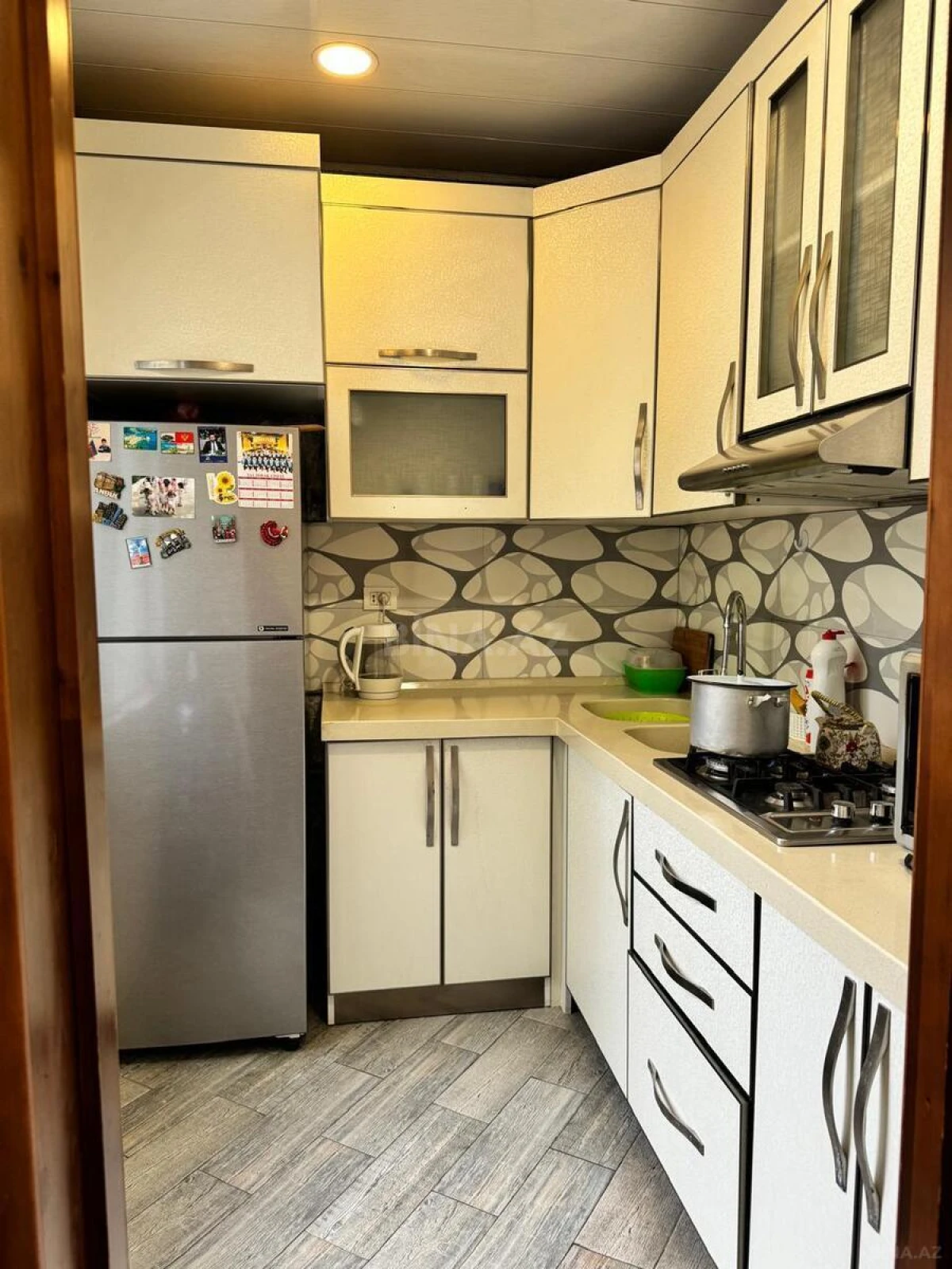 Satılır 3 otaqlı mənzil 85 m²