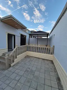 Satılır 3 otaqlı həyət evi 100 m²
