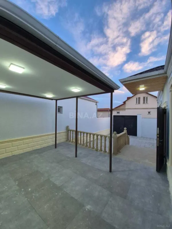 Satılır 3 otaqlı həyət evi 100 m²