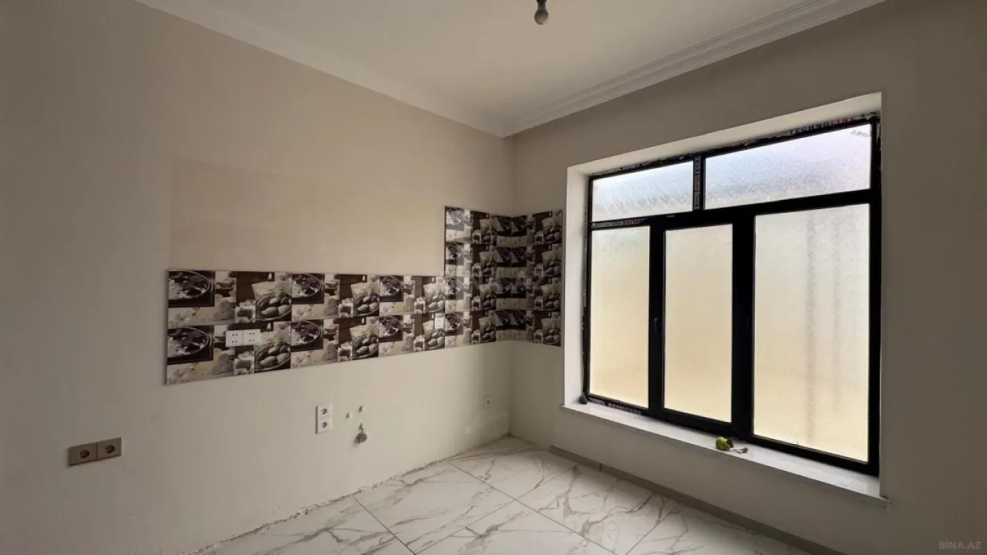 Satılır 3 otaqlı həyət evi 100 m²