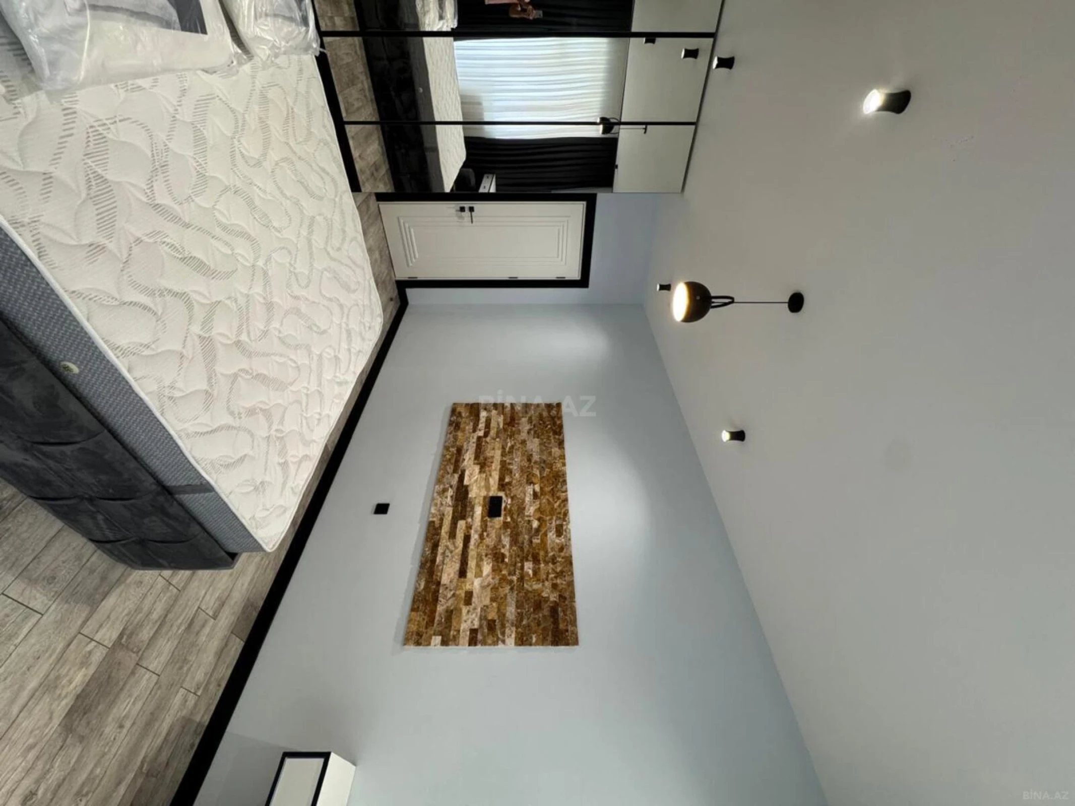 Kirayə verilir 3 otaqlı mənzil 132 m²