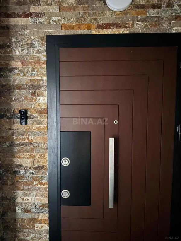 Kirayə verilir 3 otaqlı mənzil 132 m²