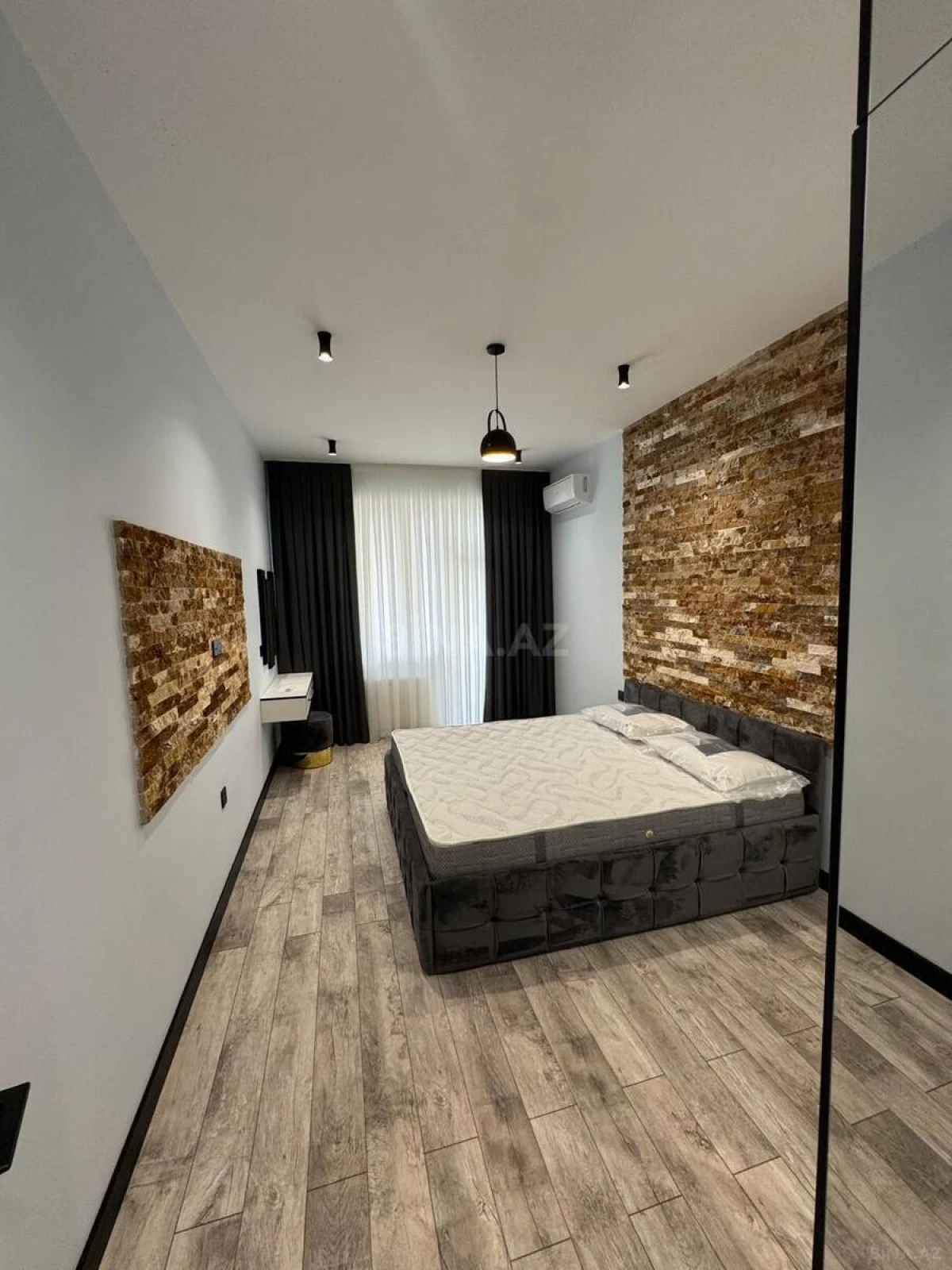 Kirayə verilir 3 otaqlı mənzil 132 m²