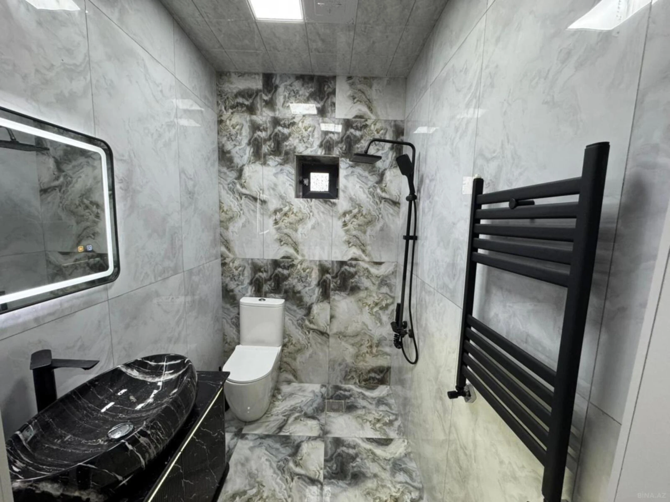 Satılır 4 otaqlı həyət evi 135 m²