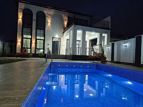 Kirayə verilir 5 otaqlı həyət evi 250 m² — Bakı, Şağan 5 otaq 250.00 m²