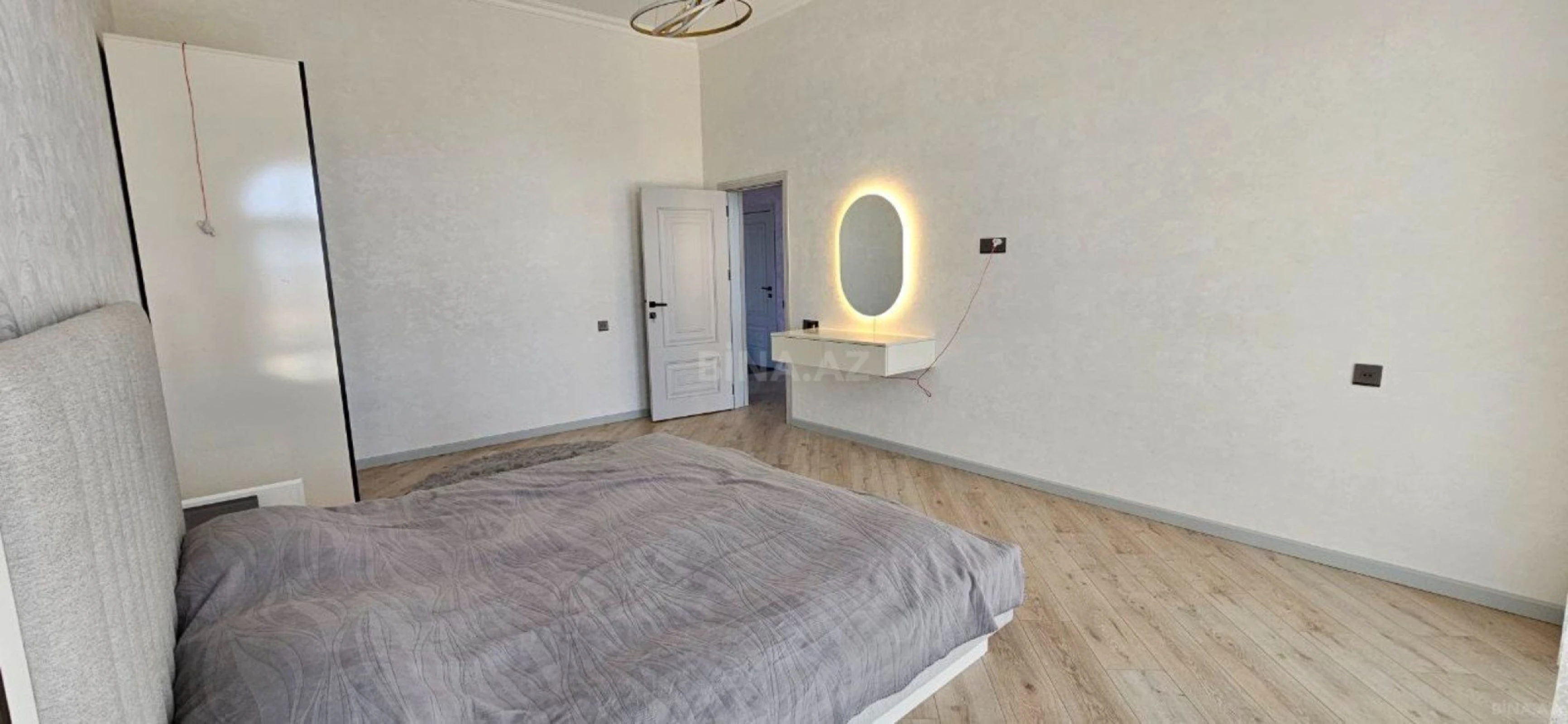 Kirayə verilir 5 otaqlı həyət evi 250 m²