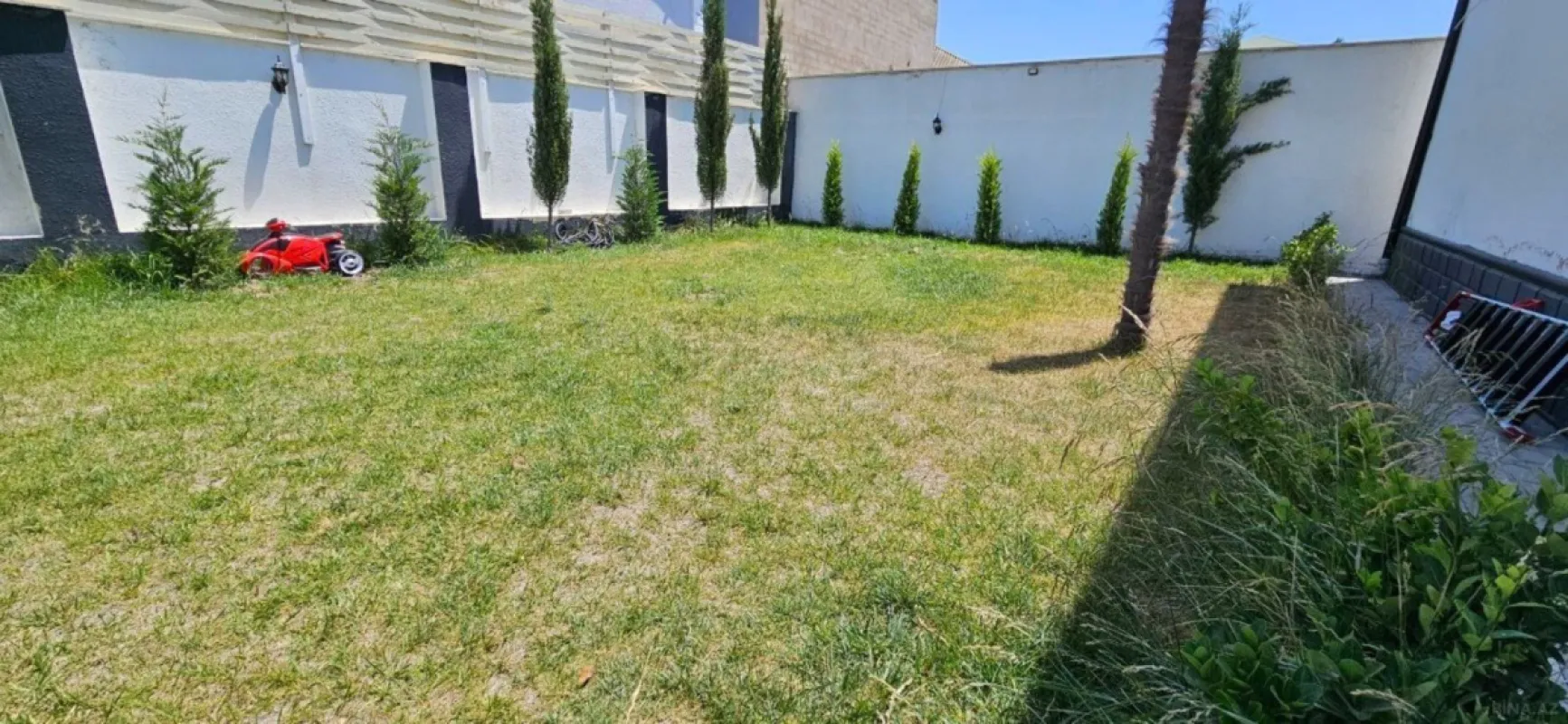 Kirayə verilir 5 otaqlı həyət evi 250 m²