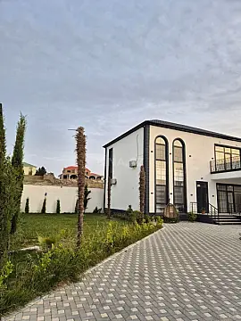 Kirayə verilir 5 otaqlı həyət evi 250 m²