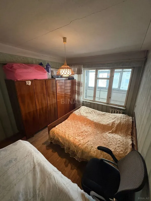 Satılır 4 otaqlı mənzil 110 m²